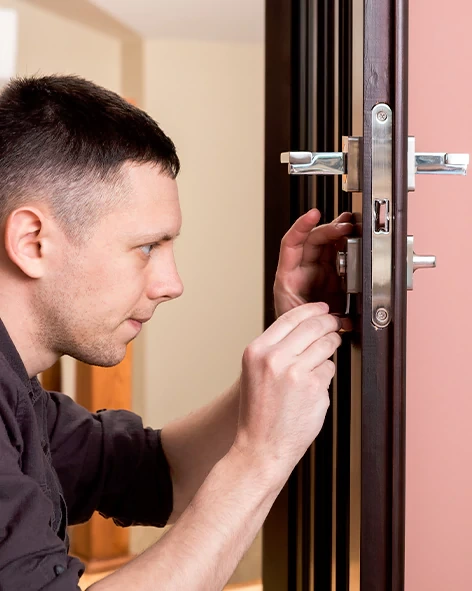 : Professional Locksmith For Commercial And Residential Locksmith Services in Harvey, IL