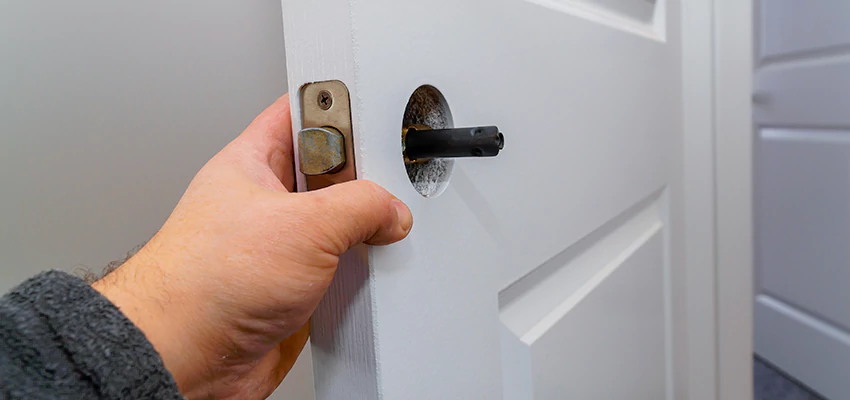 Nighttime Locksmith For Lock Repair in Harvey, IL