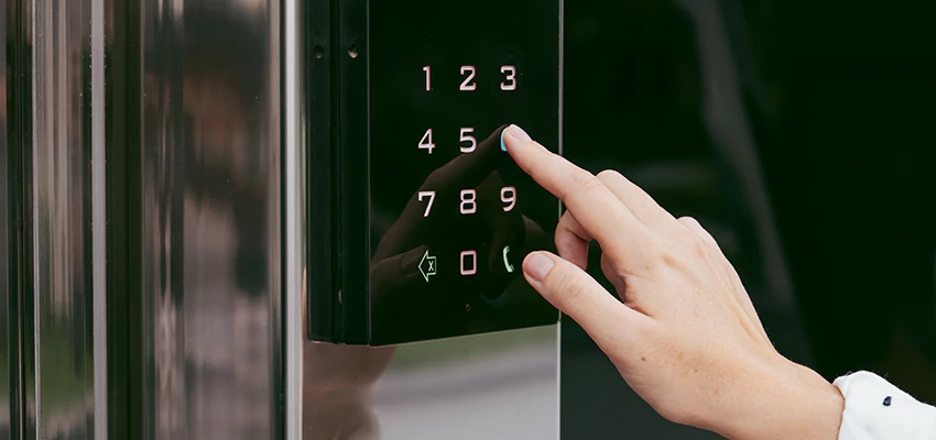 Keyless Door Entry System in Harvey, IL