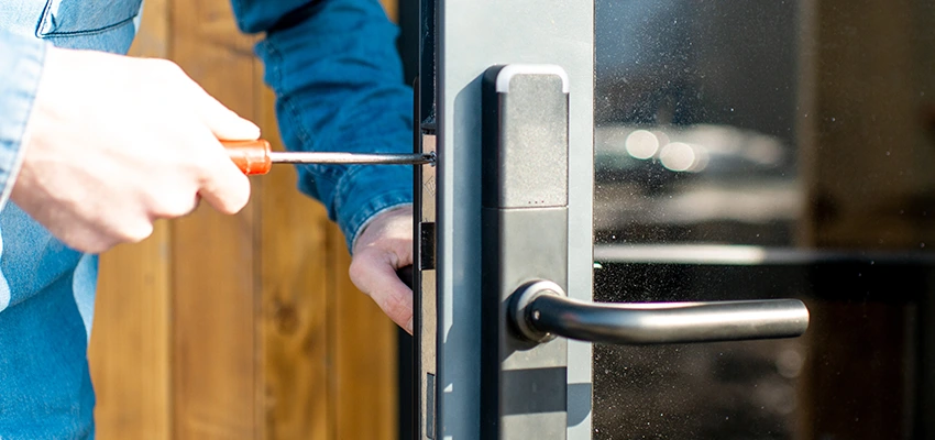 Aluminium Door Lock Replacement in Harvey, Illinois